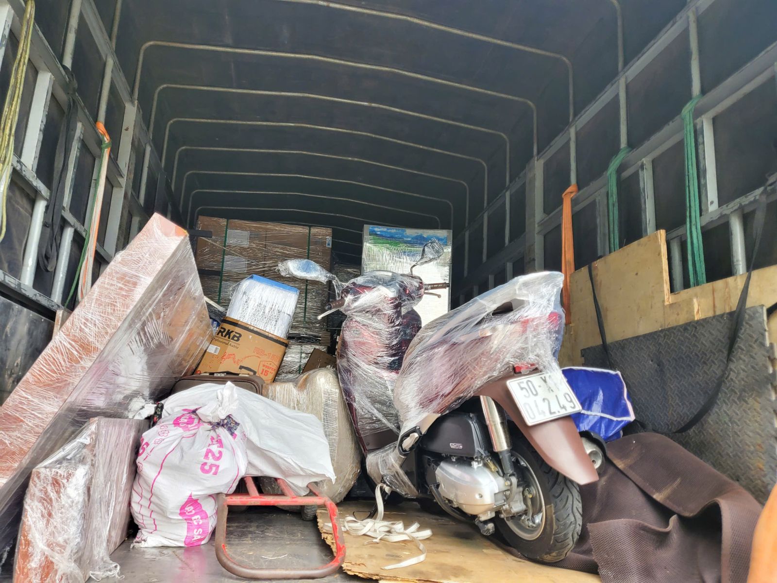 vận tải sài gòn đà nẵng