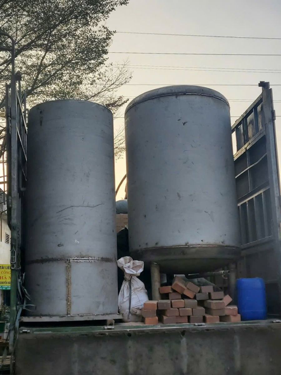 vận chuyển máy móc thiết bị