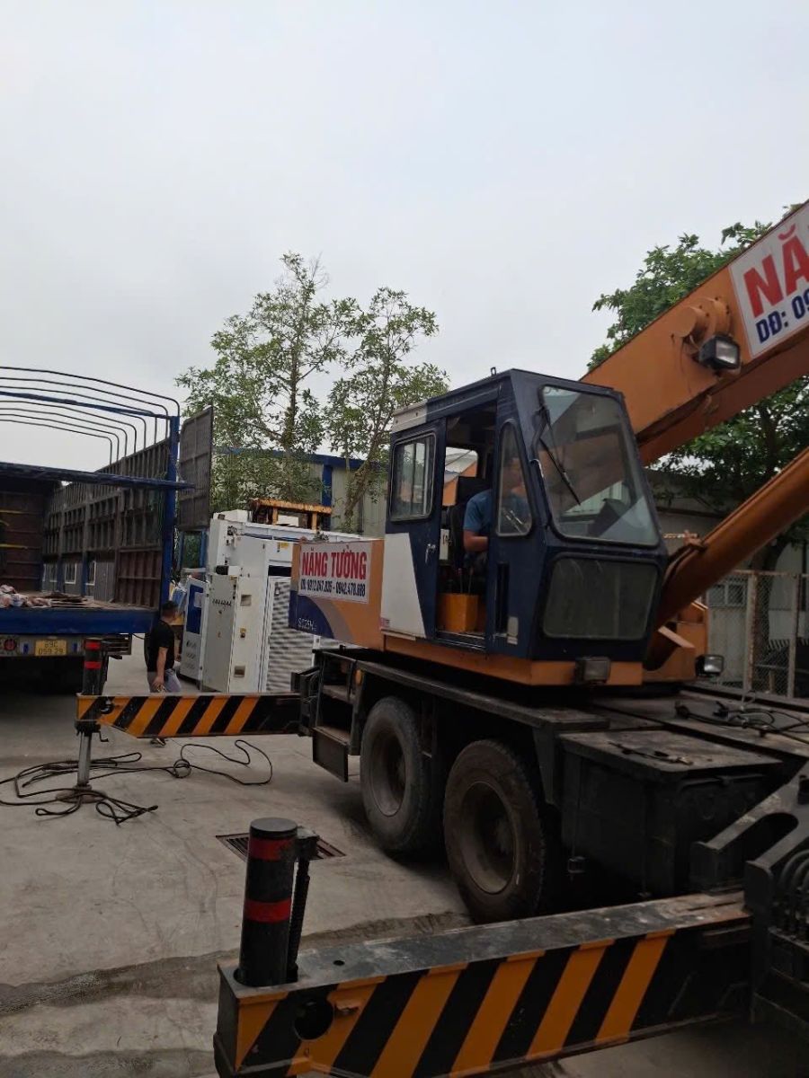 công ty vận chuyển máy móc